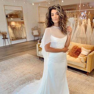 ISO: Sarah Seven Lauretta Cape